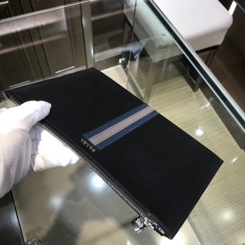 Amelia - PD Wallets - 110