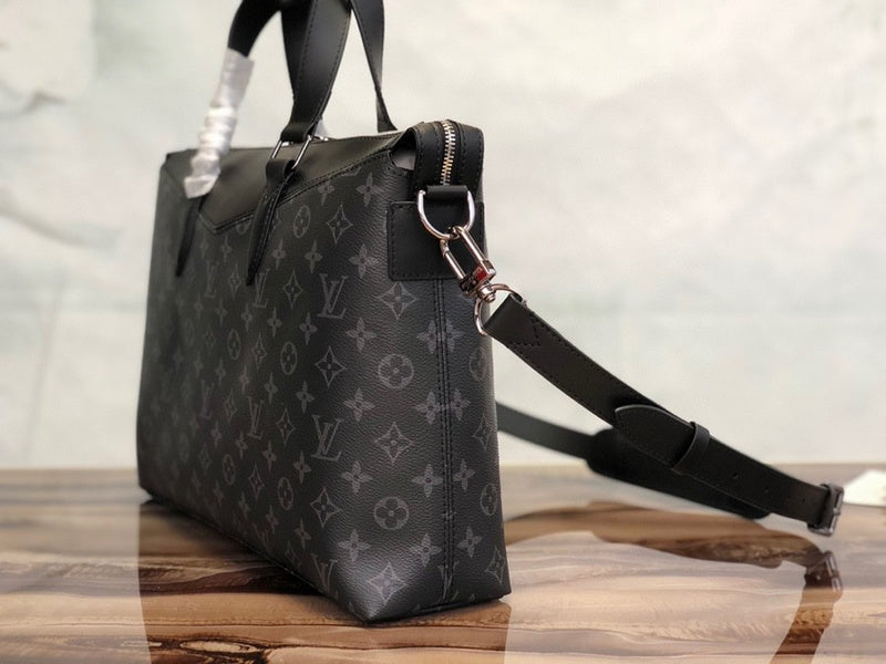 Fan Fashion Lu-Vi bags - 17439