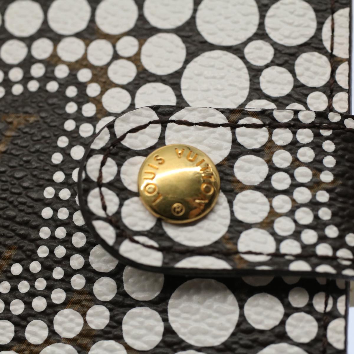 LOUIS VUITTON Yayoi Kusama Agenda PM Day Planner Cover White R21131 Auth 56462A