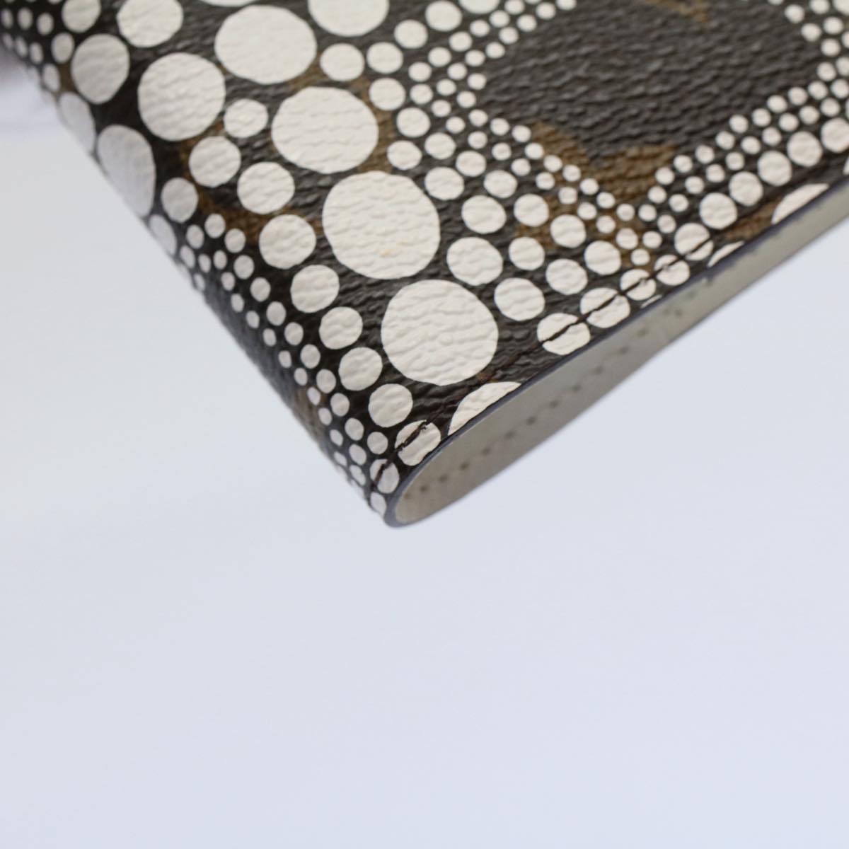 LOUIS VUITTON Yayoi Kusama Agenda PM Day Planner Cover White R21131 Auth 56462A