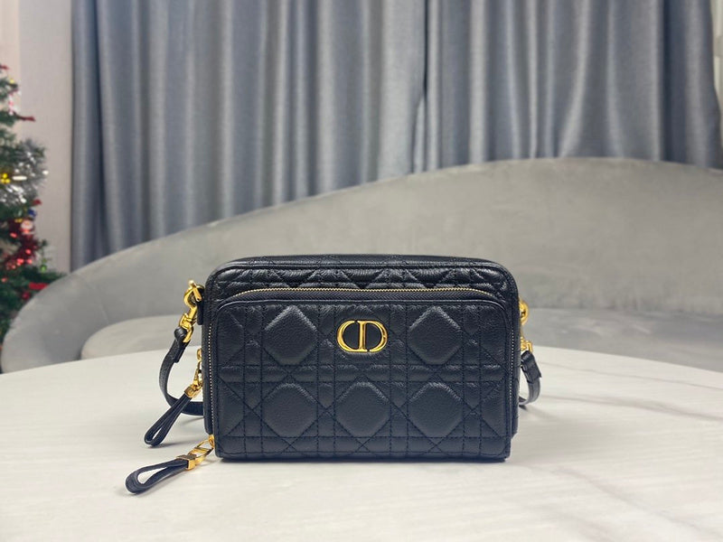 Amelia - DOR Wallets - 086