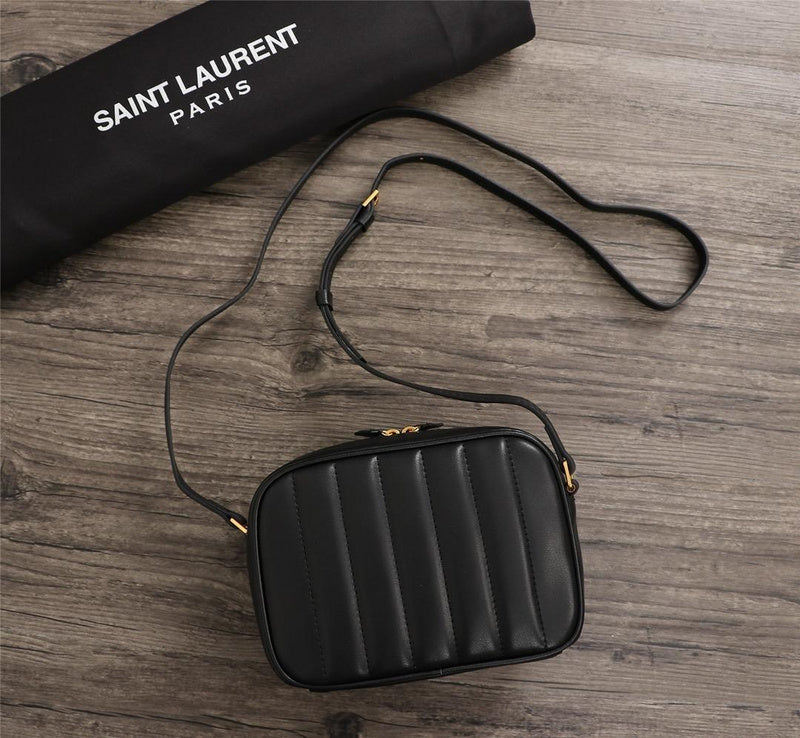Amelia - YSL Bag - 2858