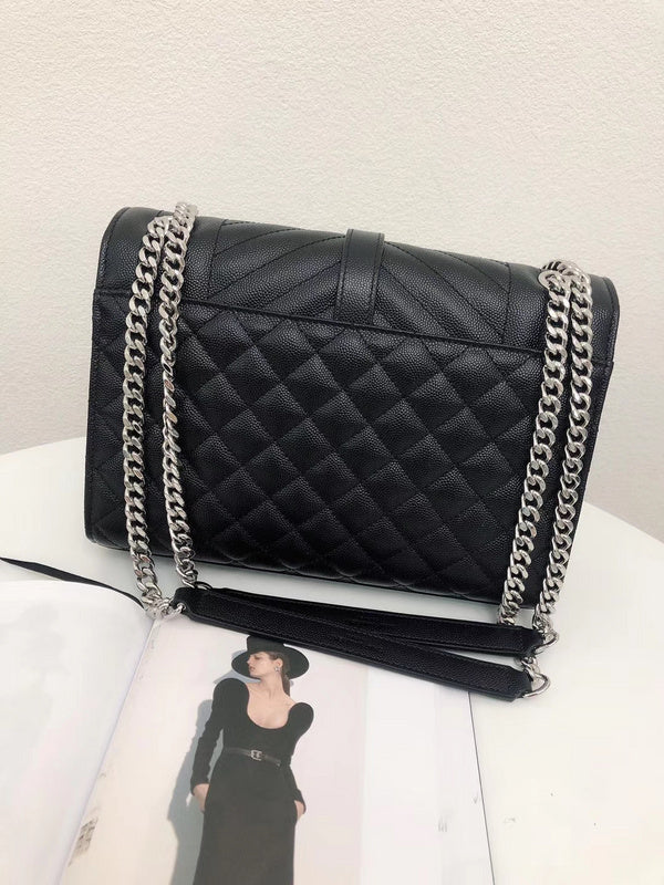 Amelia - YSL Bag - 3853