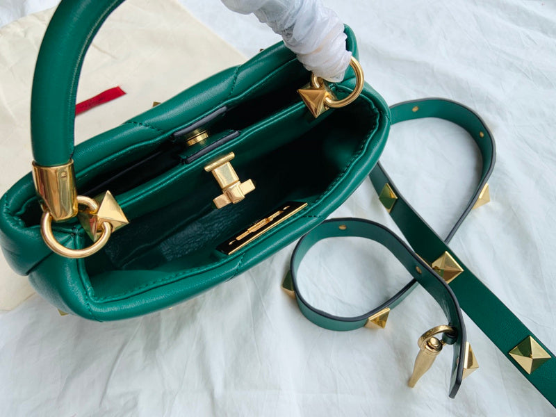 Amelia's Bag Gallery - VEL Bags - 1521