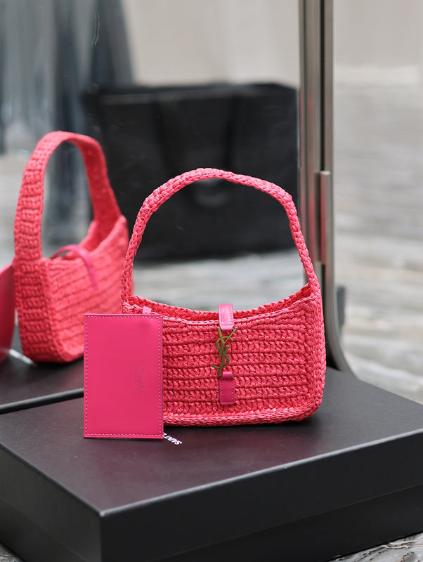 Amelia - YSL Bag - 1821