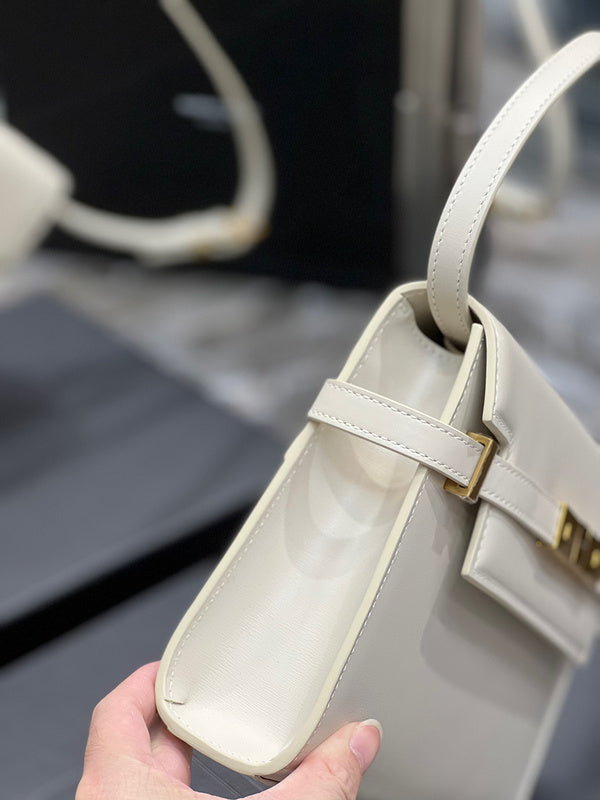 Amelia - YSL Bag - 3994