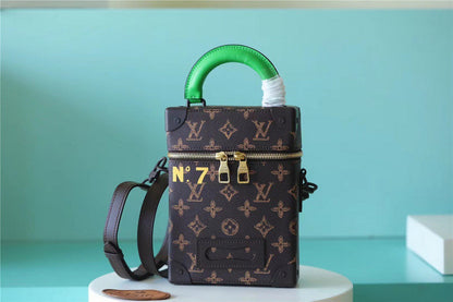 Fan Fashion Lu-Vi bags - 10015