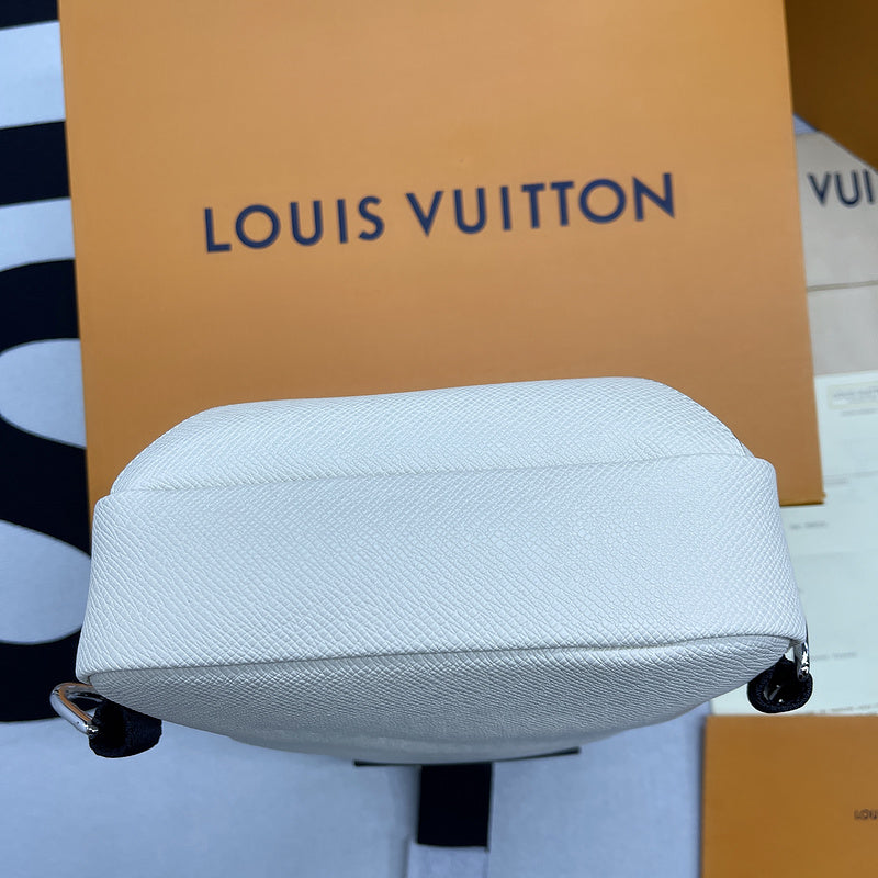 Fan Fashion Lu-Vi bags - 10223