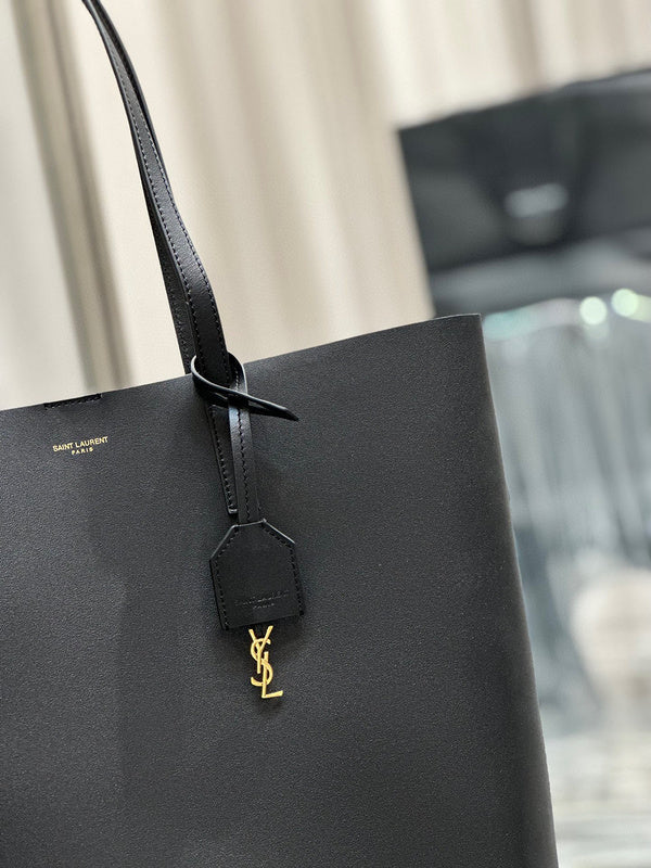 Amelia - YSL Bag - 3951