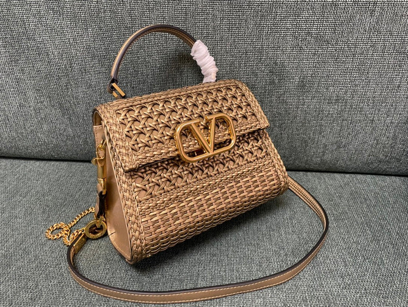 VAL LUXURY BAGS - FOR FASHION LOVERS  AFFORDABLE LUXURY BAGS- 859