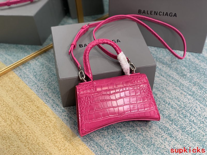 Amelia- BG Hourglass Bags - 144