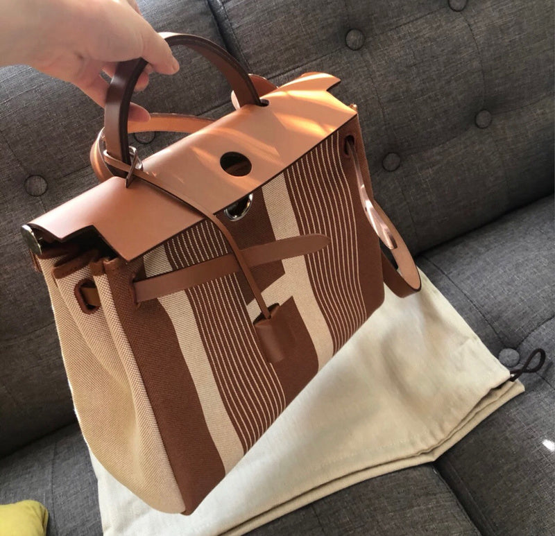 Amelia - HMS Bags - 1701