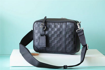 Fan Fashion Lu-Vi bags - 10034