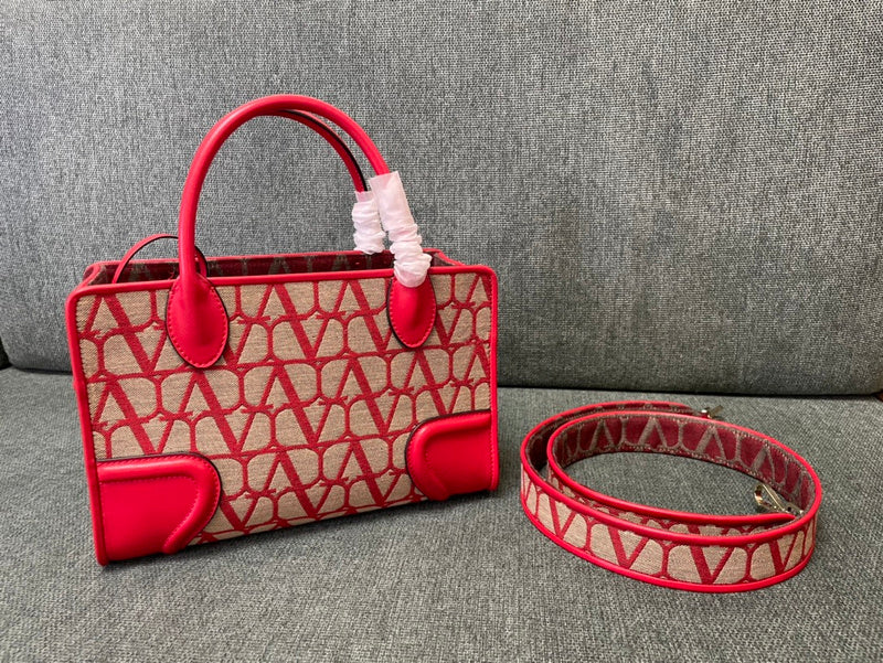Amelia's Bag Gallery - VEL Bags - 396