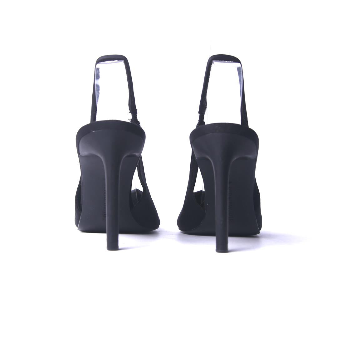 STRADIVARIUS .