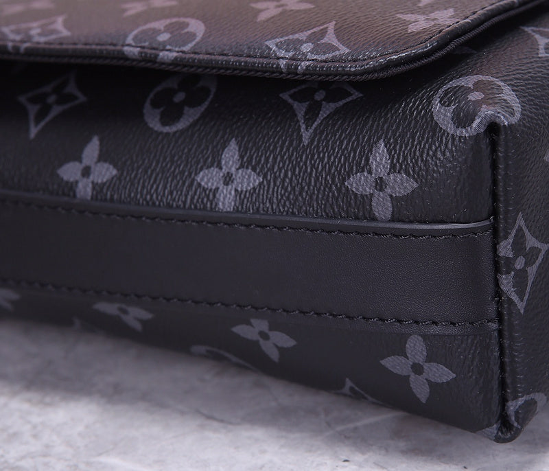 Fan Fashion Lu-Vi bags - 17116
