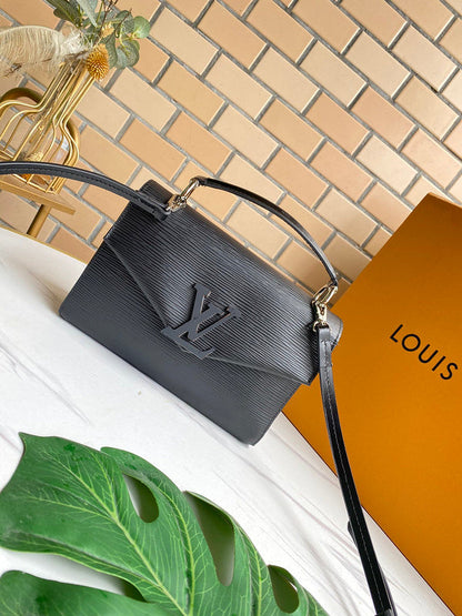 Amelia - LOV Lady Bags - 1049