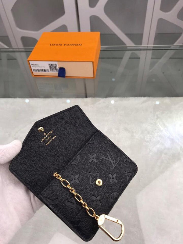 Fan Fashion Lu-Vi bags - 17861