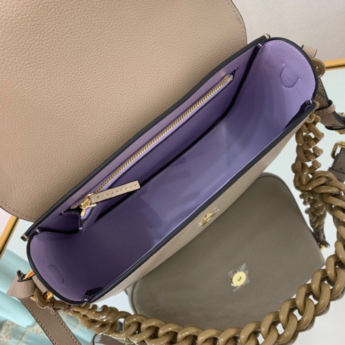 Amelia's Bag Gallery - VAR Bags - 371