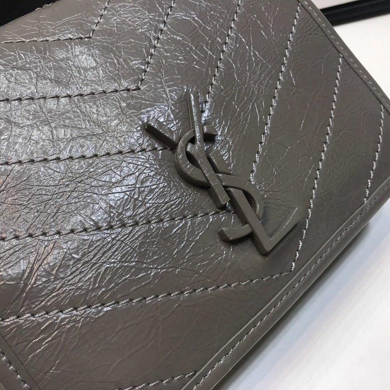 Amelia - YSL Bag - 2889