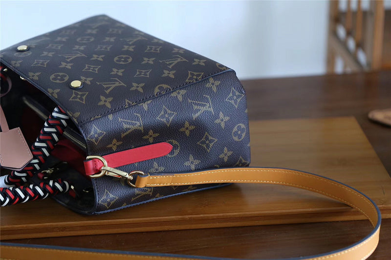 Fan Fashion Lu-Vi bags - 8379