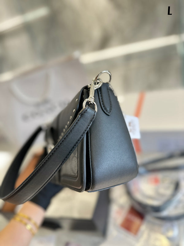 Amelia - CCH Bags - 365