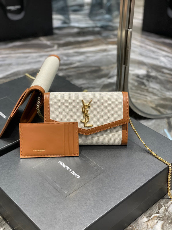 Amelia - YSL Bag - 1795