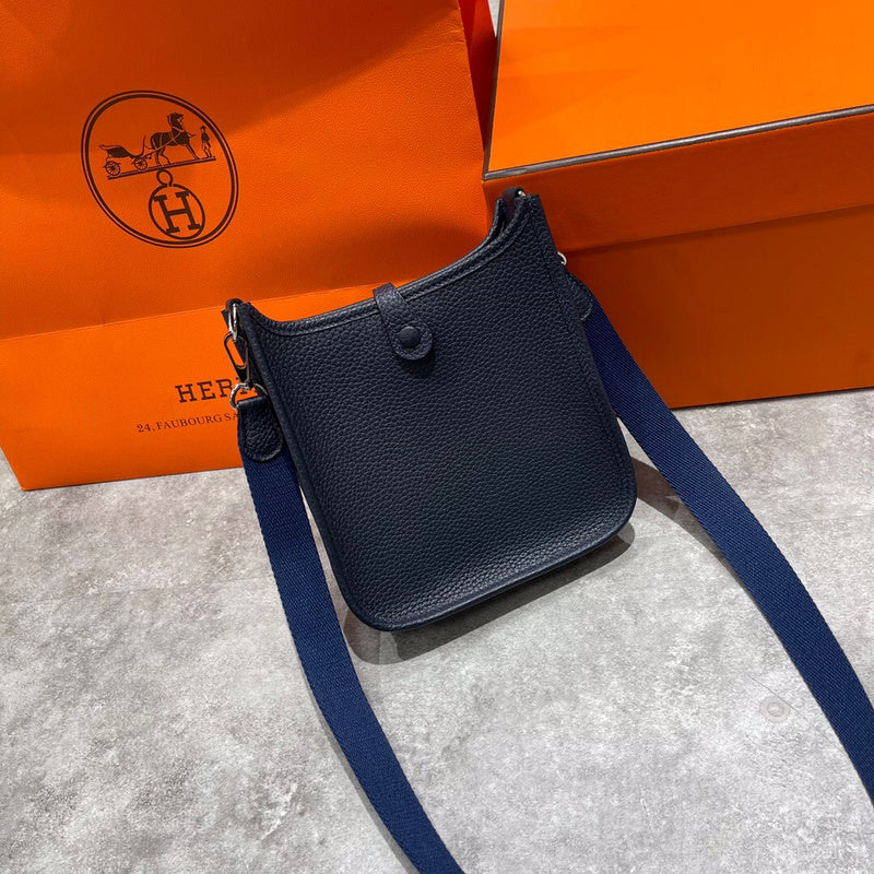 Amelia - HMS Bags - 1640