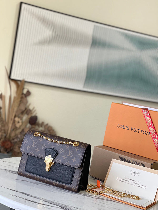 Fashion Lu-Vi bags - 4447