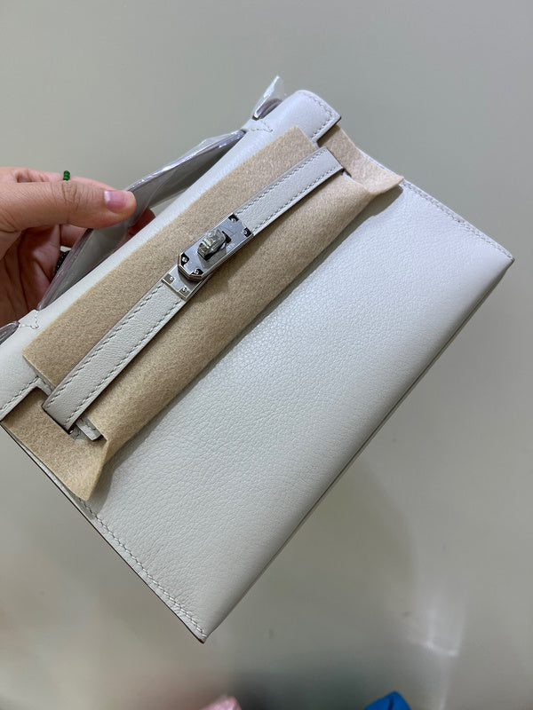 Amelia - HMS Bags - 1674