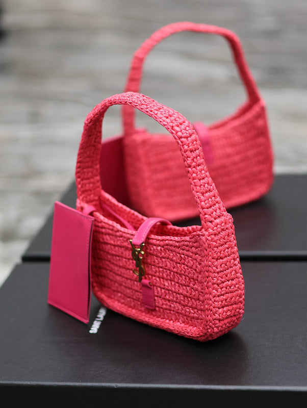 Amelia - YSL Bag - 1821