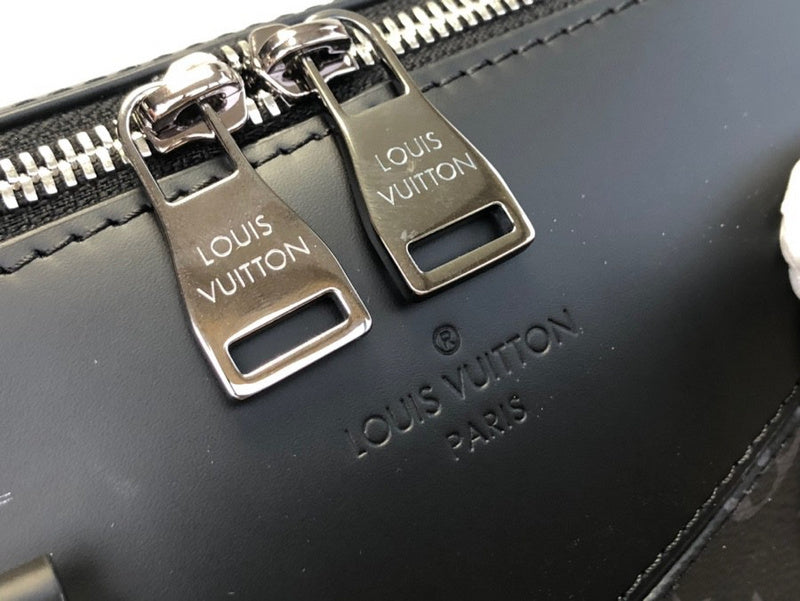 Fan Fashion Lu-Vi bags - 17439
