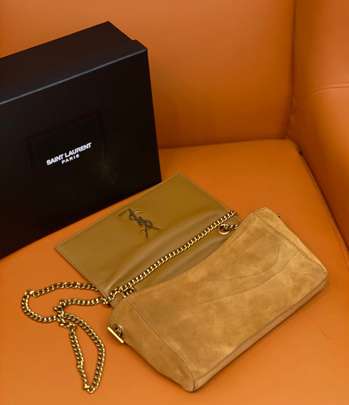 Amelia - YSL Bag - 2046