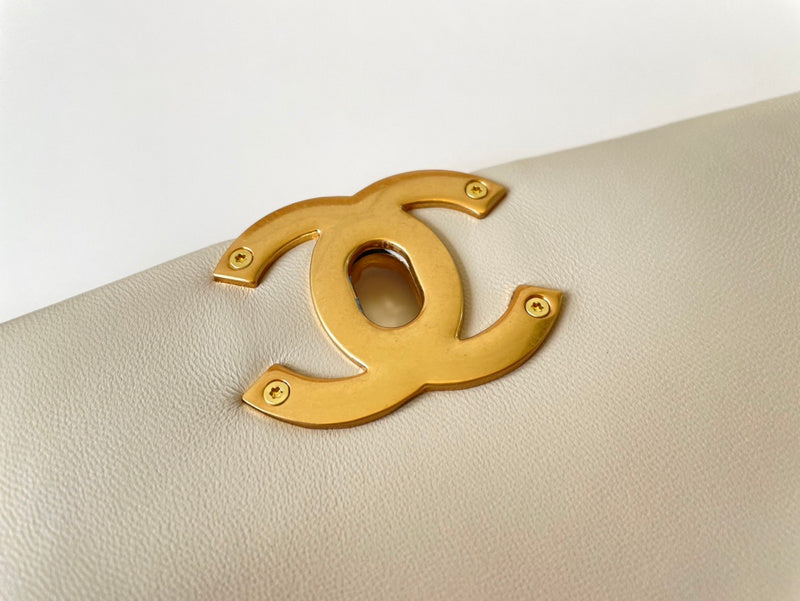 Wellow Bags - Chanel - Bags  - 778