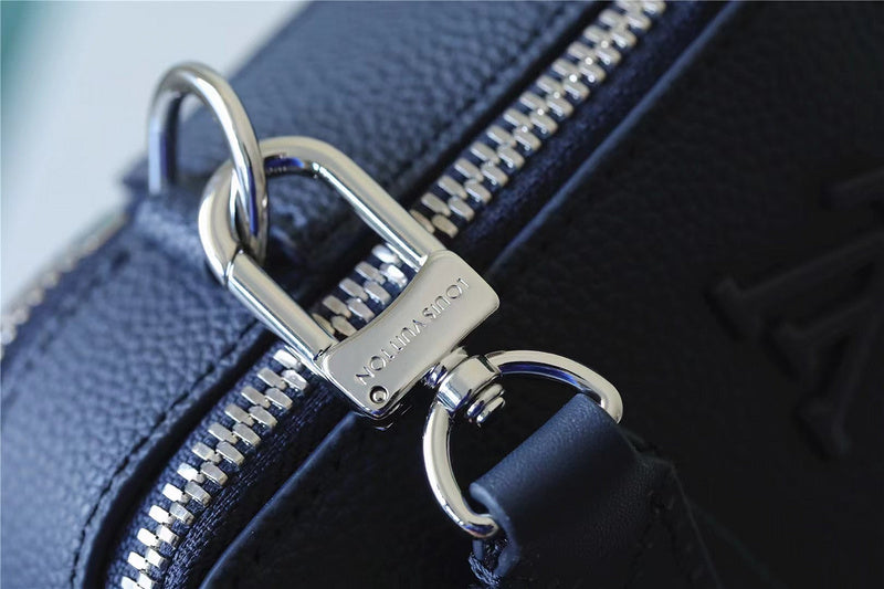 Fan Fashion Lu-Vi bags - 9972