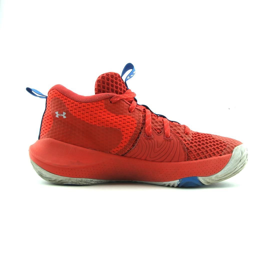 UNDER ARMOUR EMBIID 1