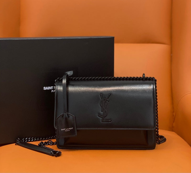 Amelia - YSL Bag - 2027