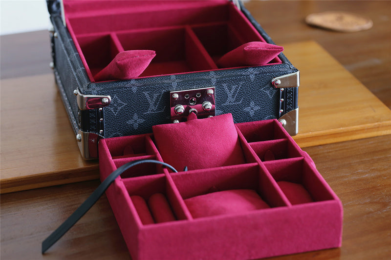 Fan Fashion Lu-Vi bags - 9543