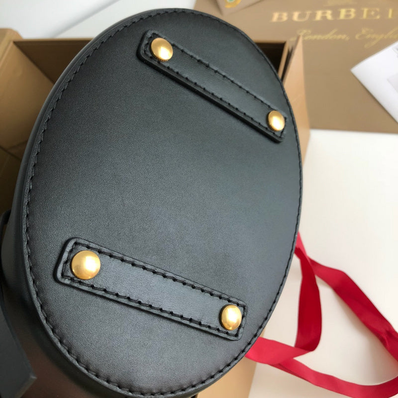 Burberry Bags - Bagsattire   338