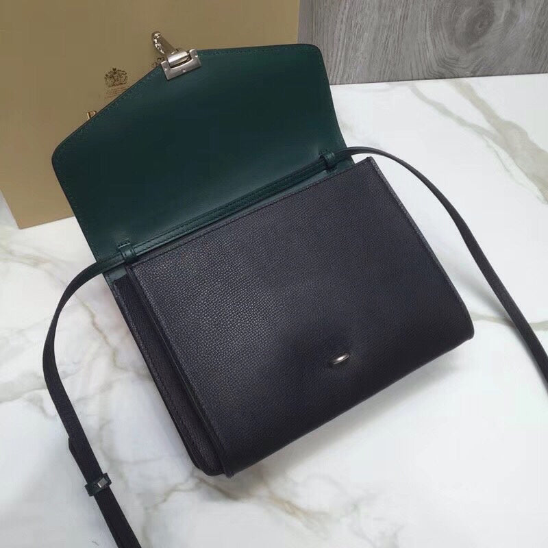 Burberry Bags - Bagsattire   739