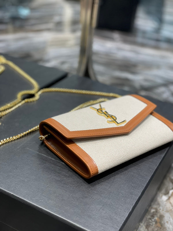 Amelia - YSL Bag - 1795