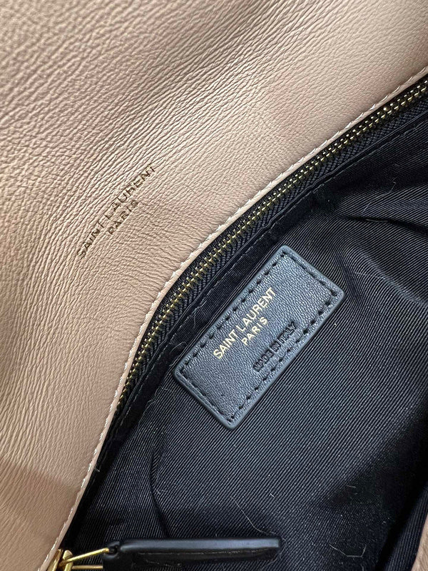 Amelia - YSL Bag - 4162