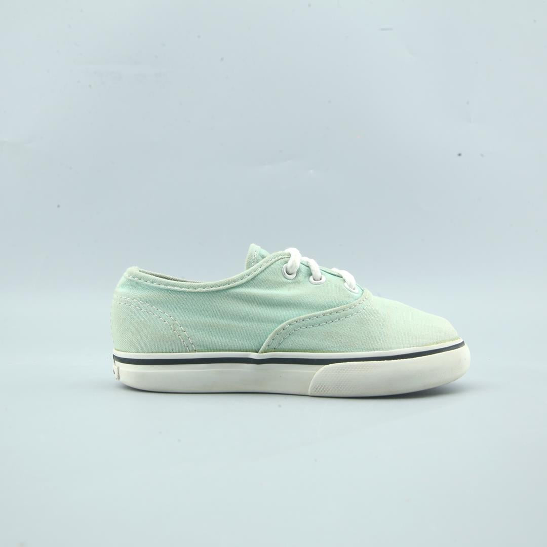 VANS AUTHENTIC