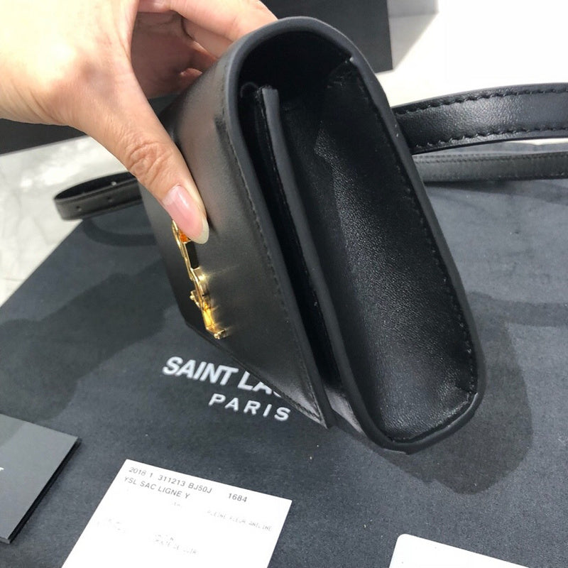 Amelia - YSL Bag - 4071