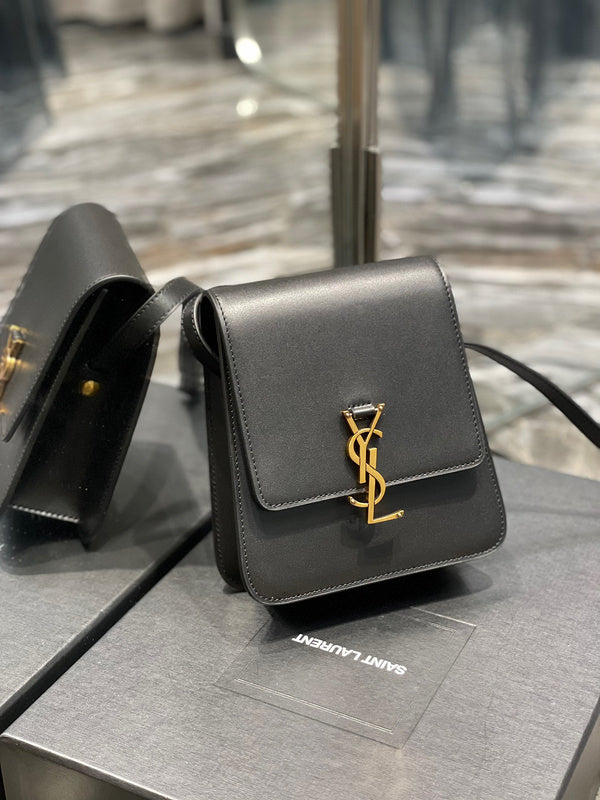 Amelia - YSL Bag - 3912