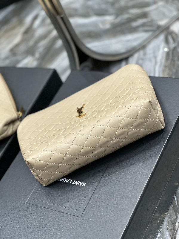 Amelia - YSL Bag - 2515