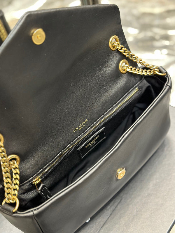 Amelia - YSL Bag - 1836