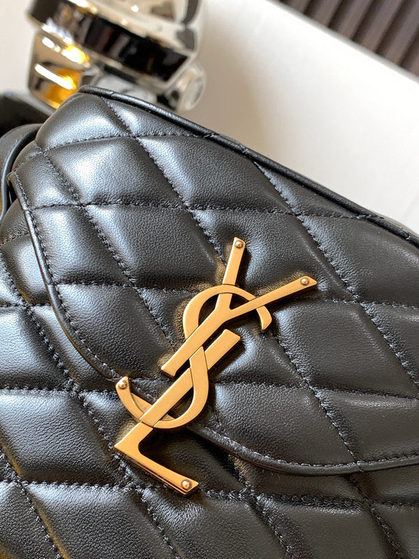 Amelia - YSL Bag - 3648
