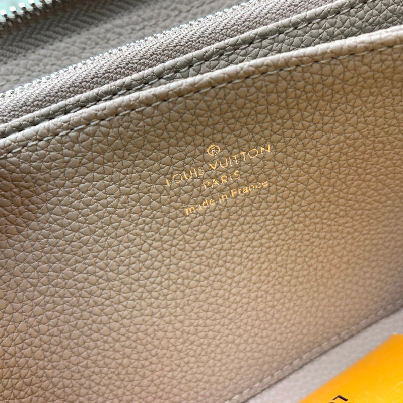 Amelia- LOV  Luxury  Wallets - 525