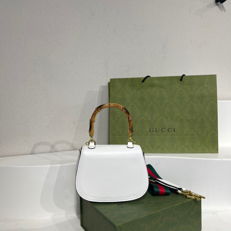 Amelia- GCI Bags - 2007